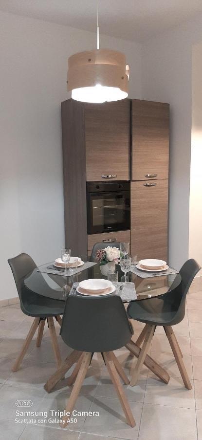 Civico 16A - Apartment - With Private Parking Куарту-Сант'Элена Экстерьер фото