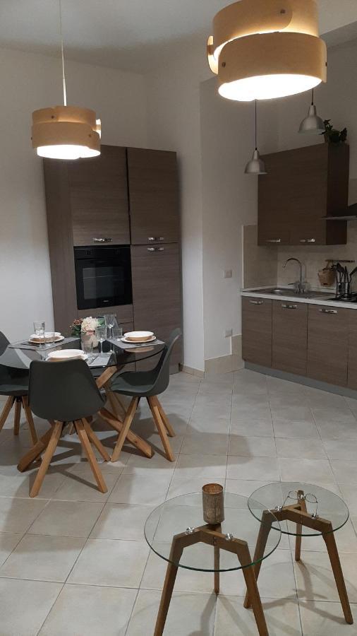 Civico 16A - Apartment - With Private Parking Куарту-Сант'Элена Экстерьер фото